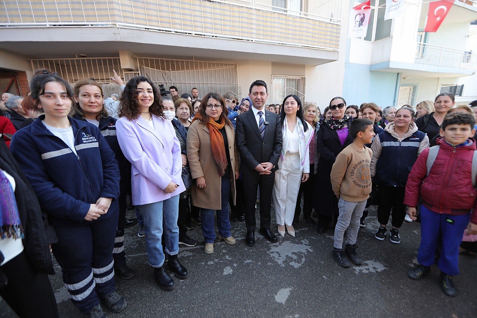 Bayraklı Belediyesi’nden Kadınlara Destek Kadın Danışma Merkezi Açıldı (3)