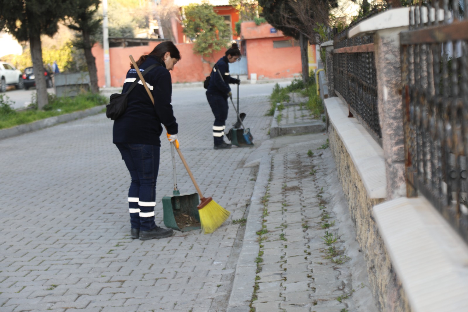 Bayraklı’da Temizlik Seferberliği (3)