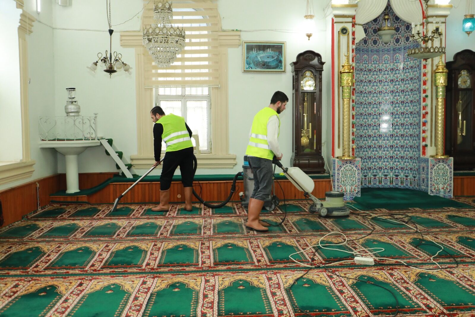Burhaniye’de Ramazan Dayanışması Büyüyor (2)