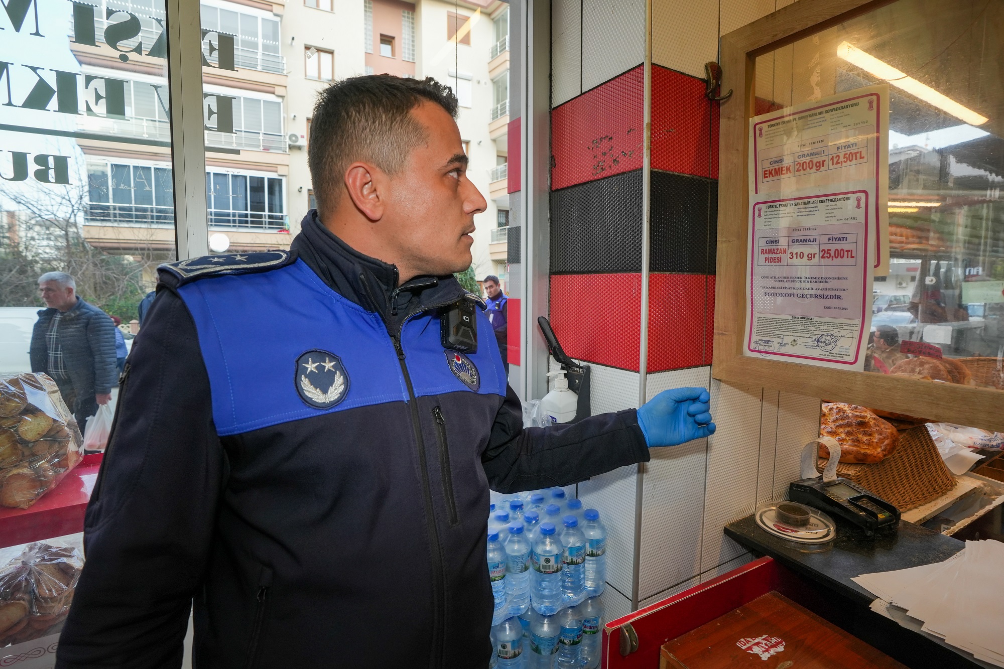 Gaziemir’in Fırınlarında Sıkı Denetim (3)