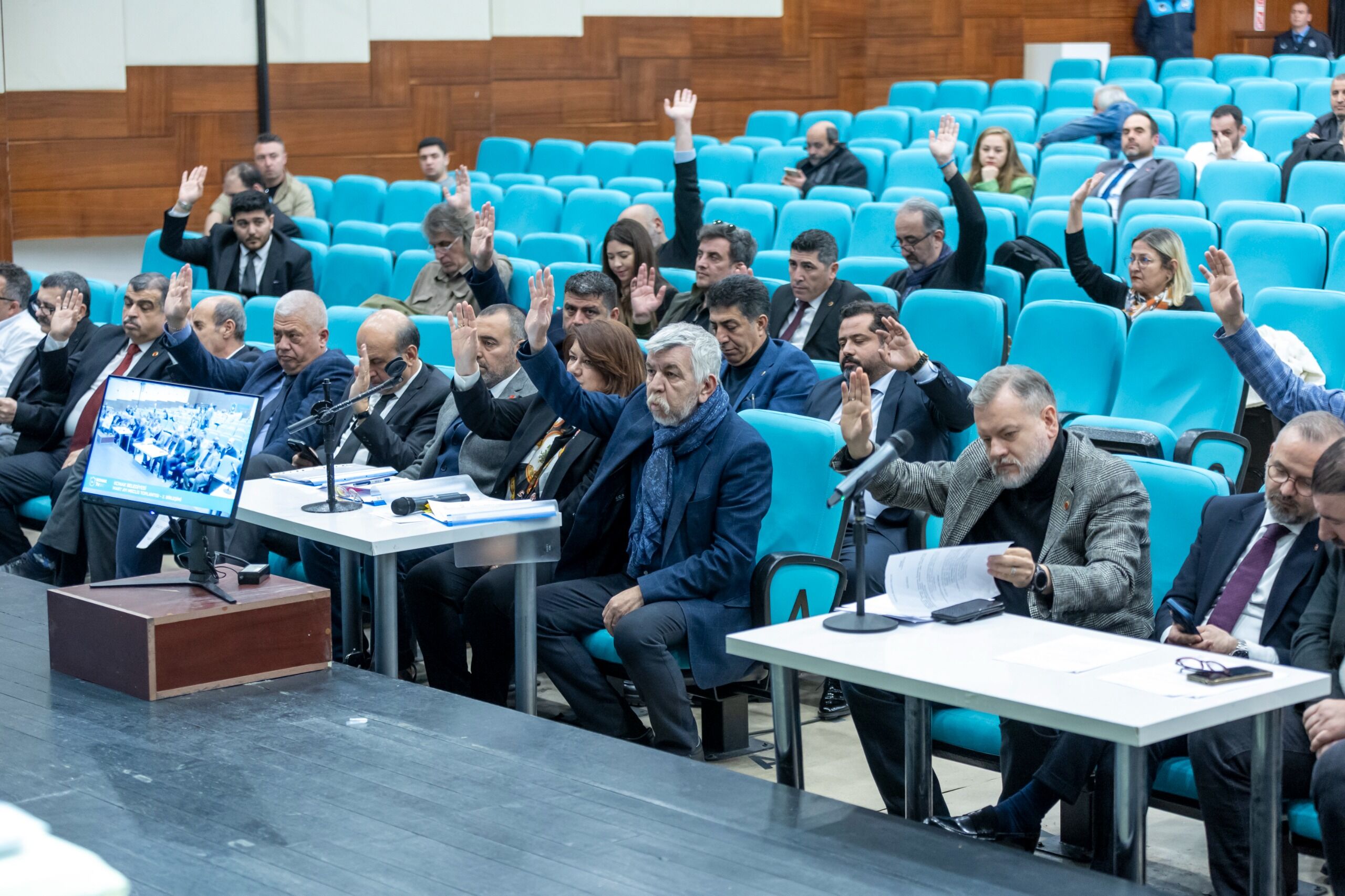 Kadınlara Destek Için Konak Belediye Meclisi’nde Yeni Birimler Kuruldu (2)