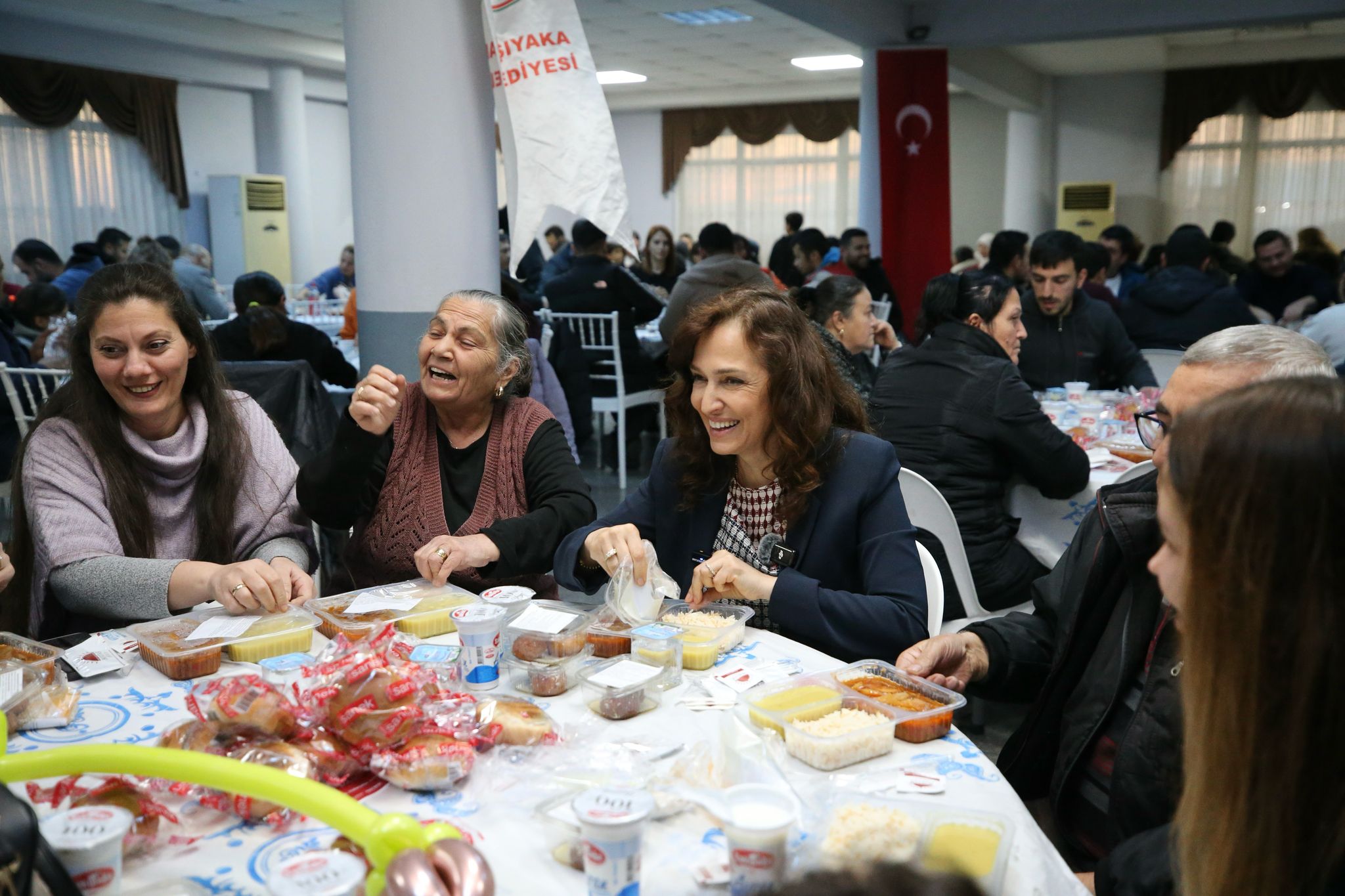 Karşıyaka Iftar (1)