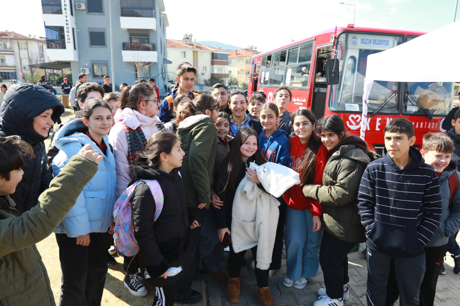 Kent Lokantası Öğrenci Otobüsü (1)