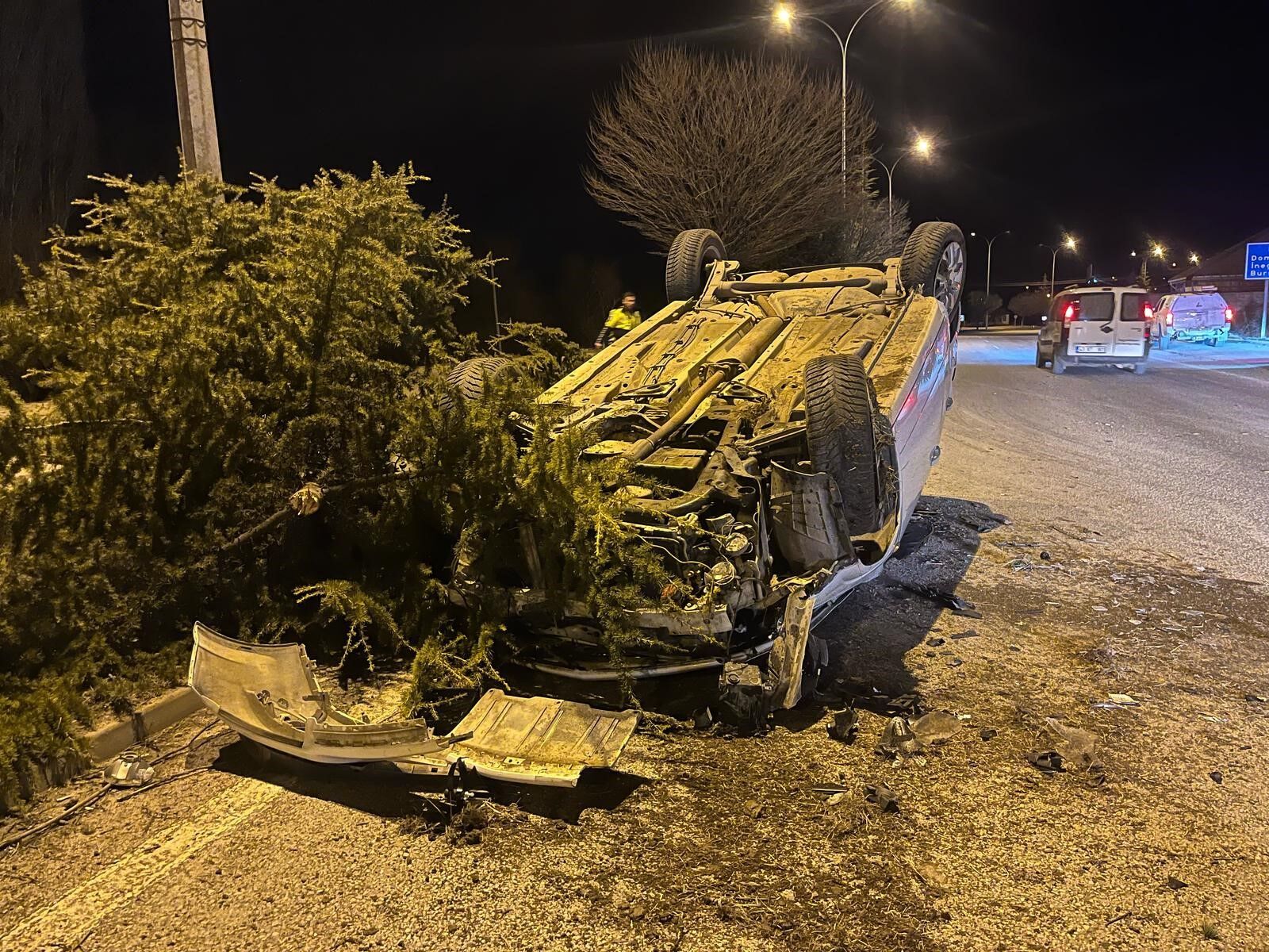 Kütahya’da Otomobil Takla Attı (1)