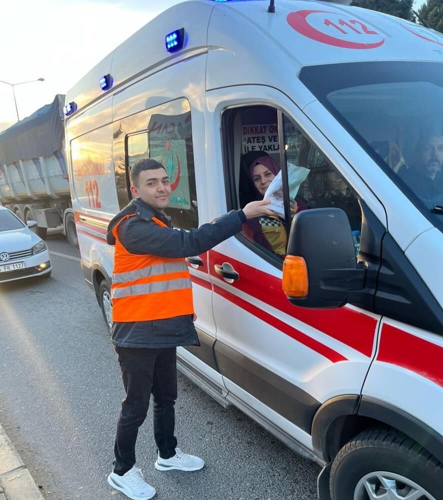 Manisa’da “İftara 5 Kala” Dayanışması!2