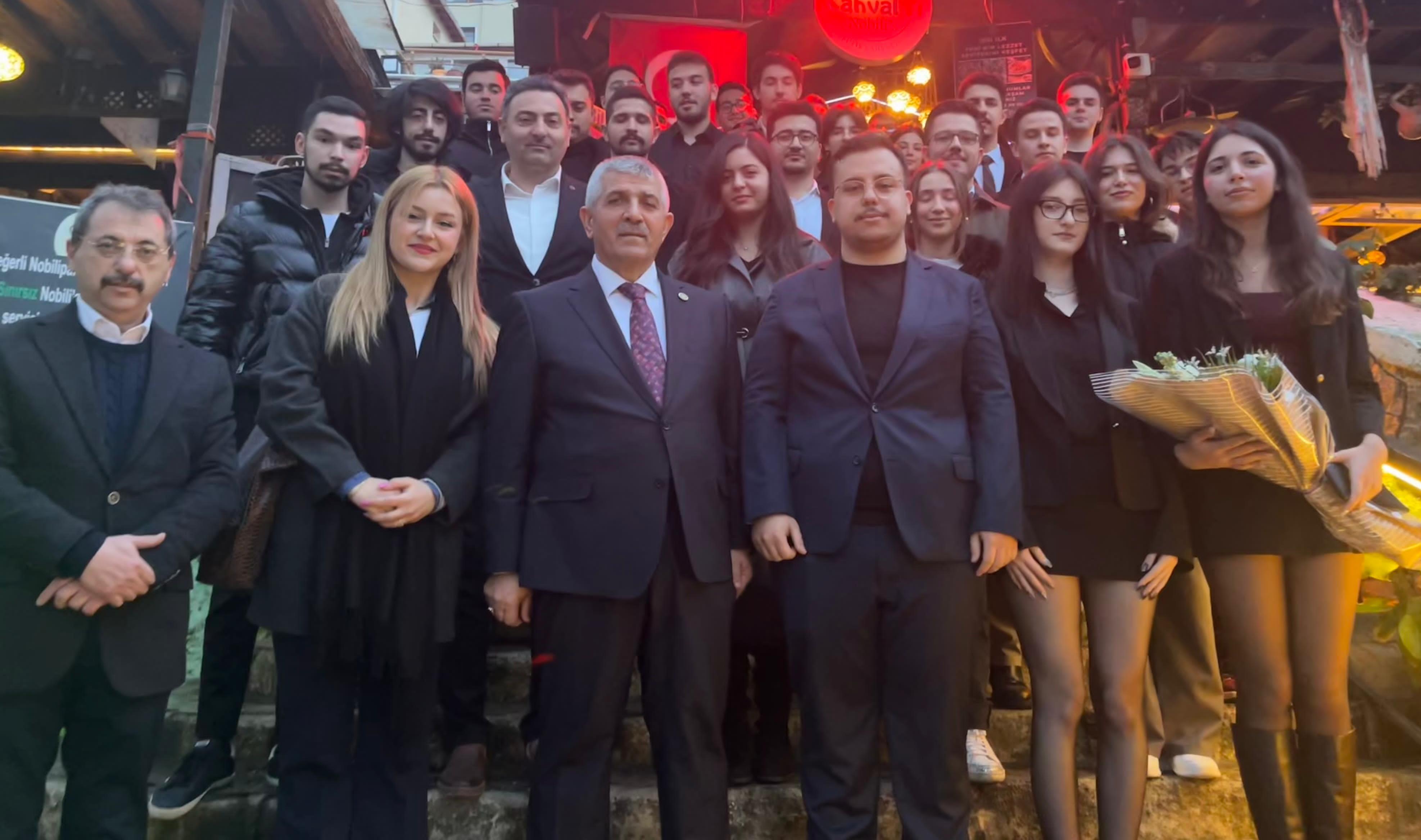 Mhp İzmir İl Başkanı Şahin İzmir'de 25 Yıldır Çözüm Yerine Hep Bahaneler Üretiliyor (2)