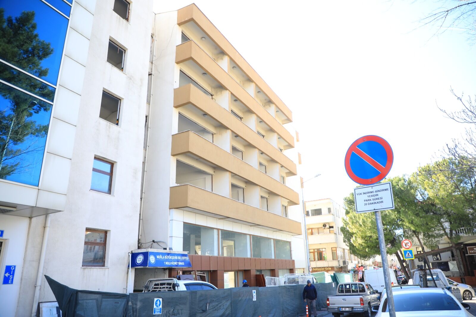 Muğla’da Depreme Dayanıksız Bina Için Yıkım Süreci Başladı (4)