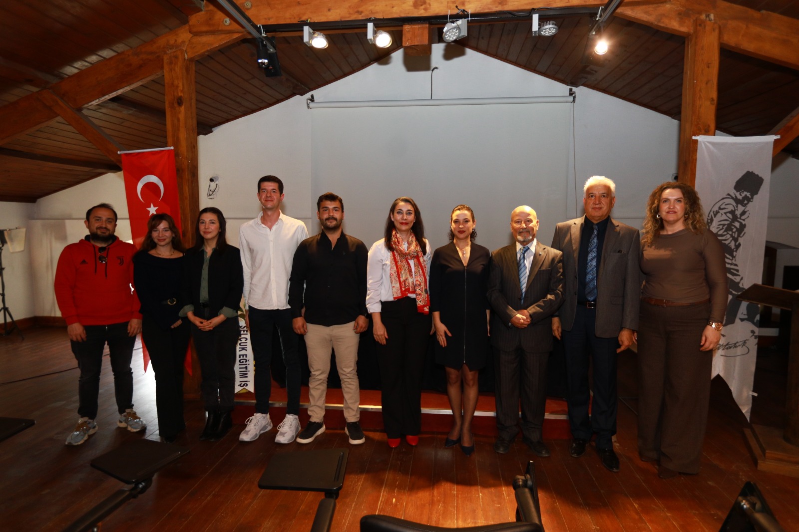 Selçuk Bir Unesco Kentine Disiplinlerarası Bakış 3 Kitabının Tanıtımı Yapıldı (2)