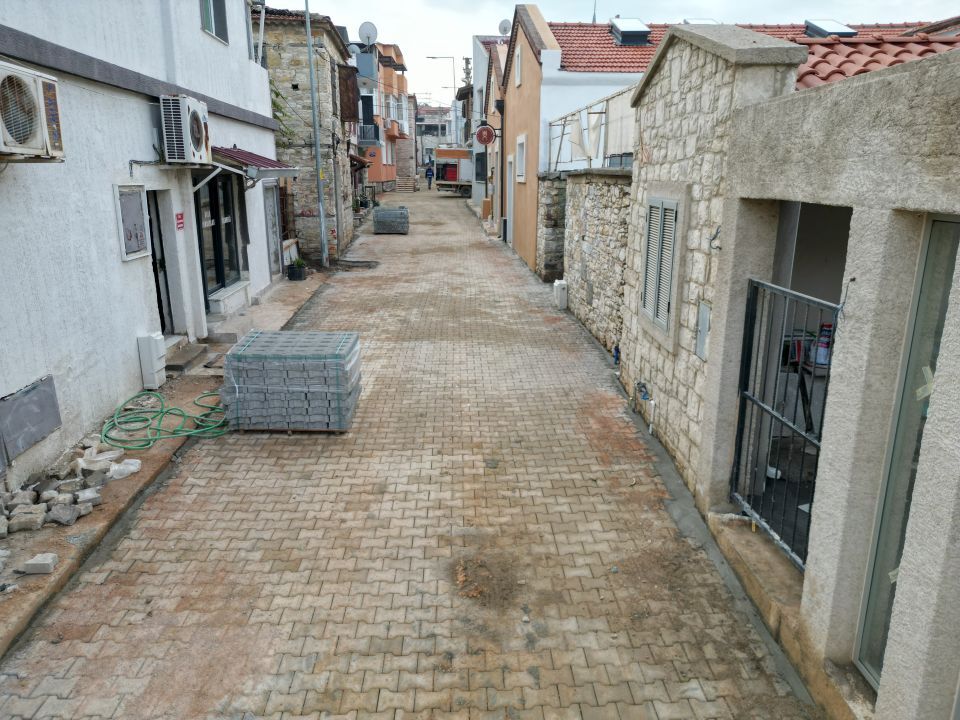 Urla’da Asfalt Ve Parke Atağı (2)