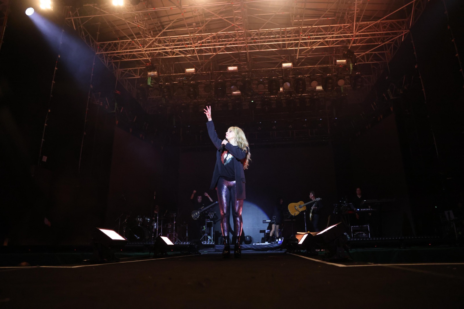 Alaçatı Ot Festivali’nin 3. Gününe Sertab Erener Damga Vurdu (2)