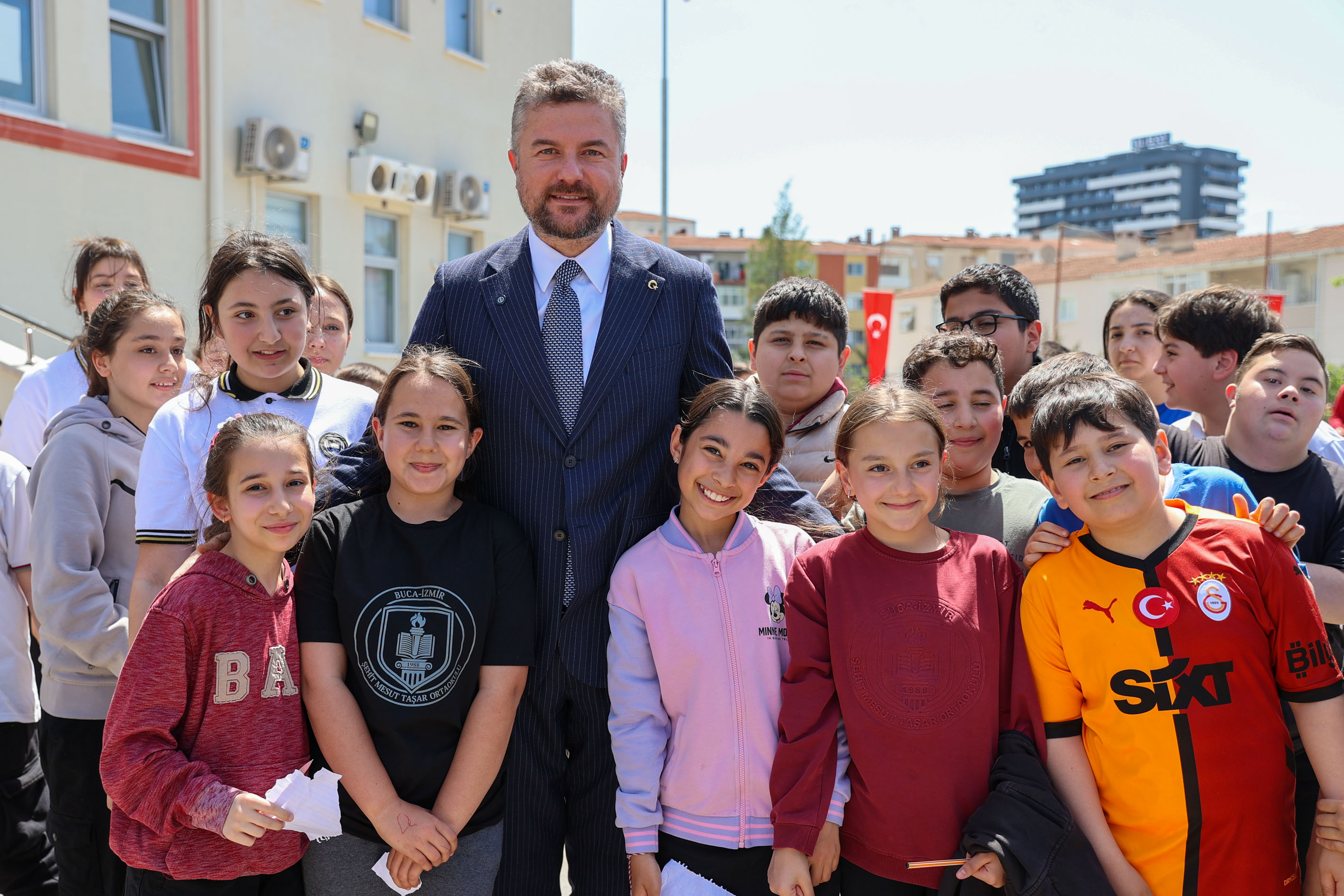 Başkan Görkem Duman “Gelecek Çocukların Gülüşlerinde” (2)