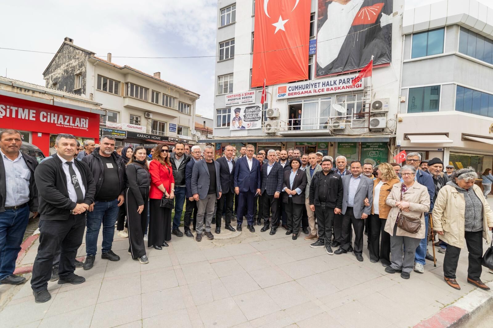 Başkan Tugay’dan Bergama’ya Birlikte Yükseleceğiz Mesajı