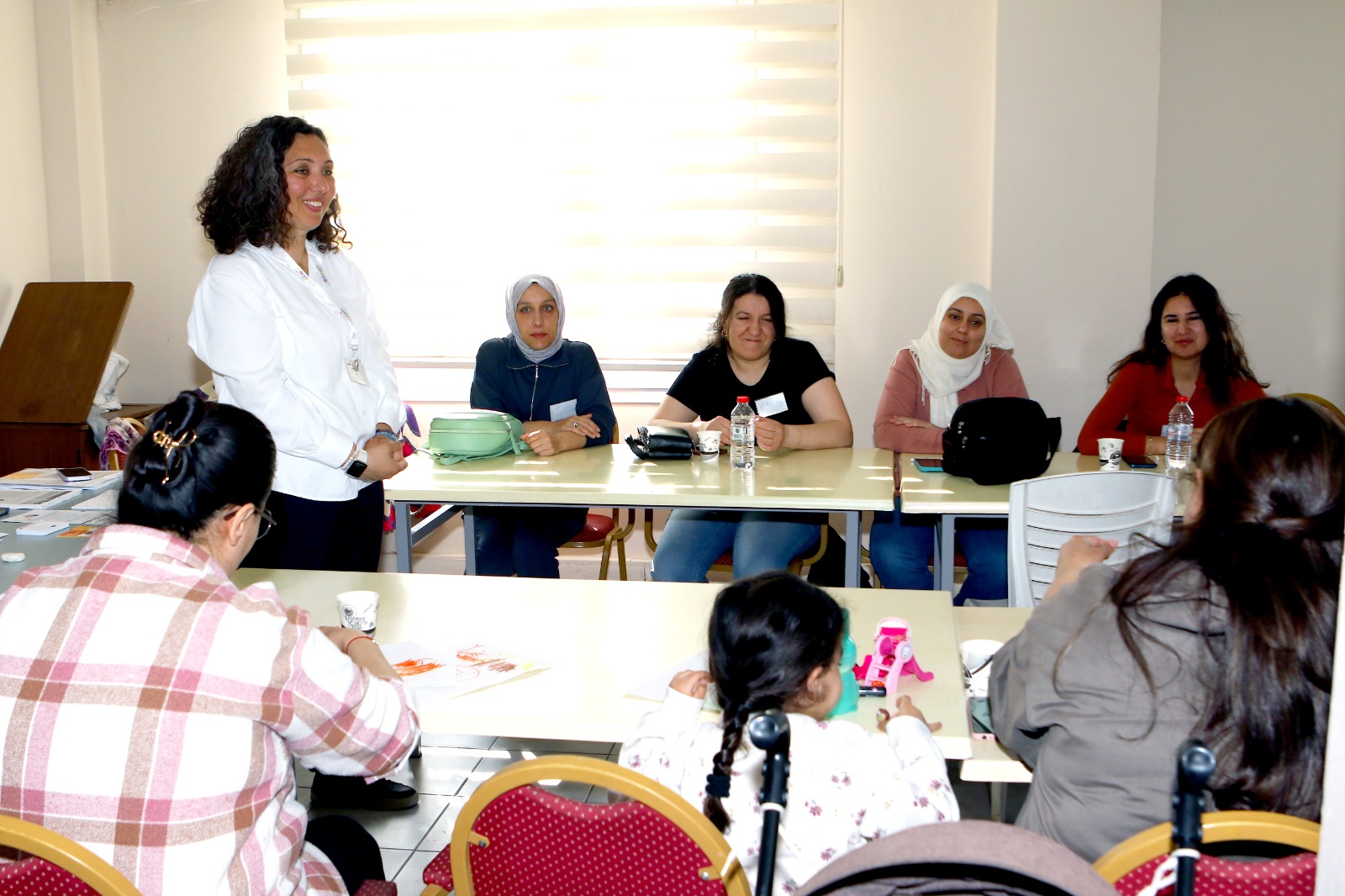 Bayraklı Belediyesi’nden Açev Iş Birliğiyle Anne Destek Programı (2)