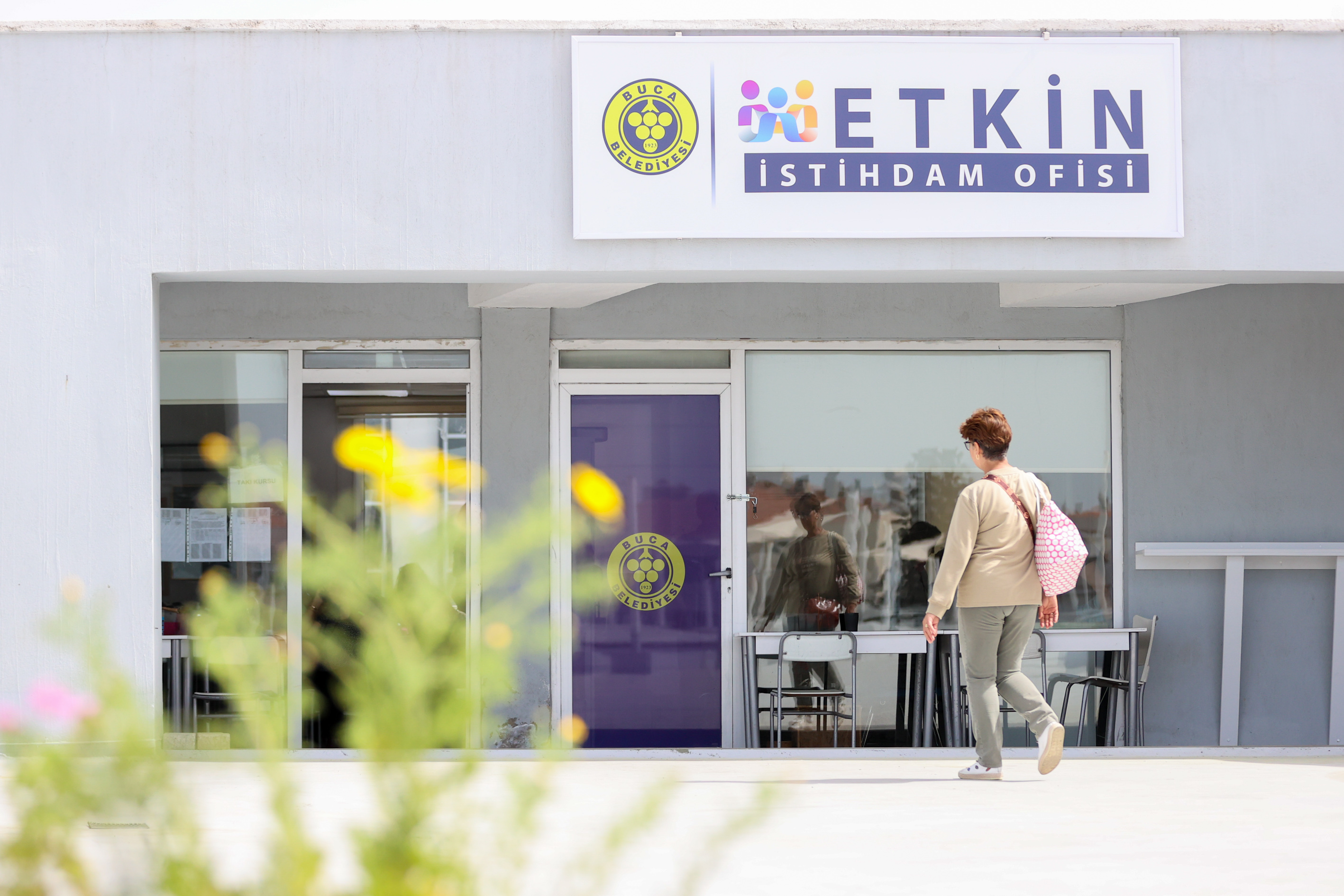Buca'da Işsizliğe Dijital Çözüm Kariyer Portalı Hizmete Girdi (2)