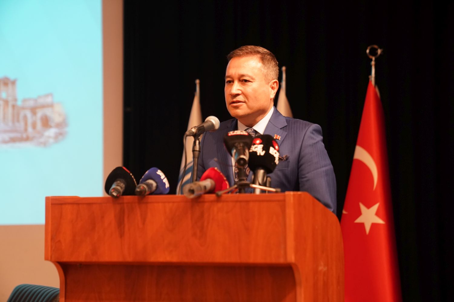 ++Ceza Ve Tevkifevleri Genel Müdürü Enis Yavuz Yıldırım (1)