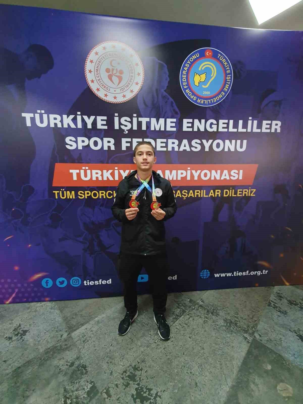 Denizlili Güreşçiden Çifte Şampiyonluk 2