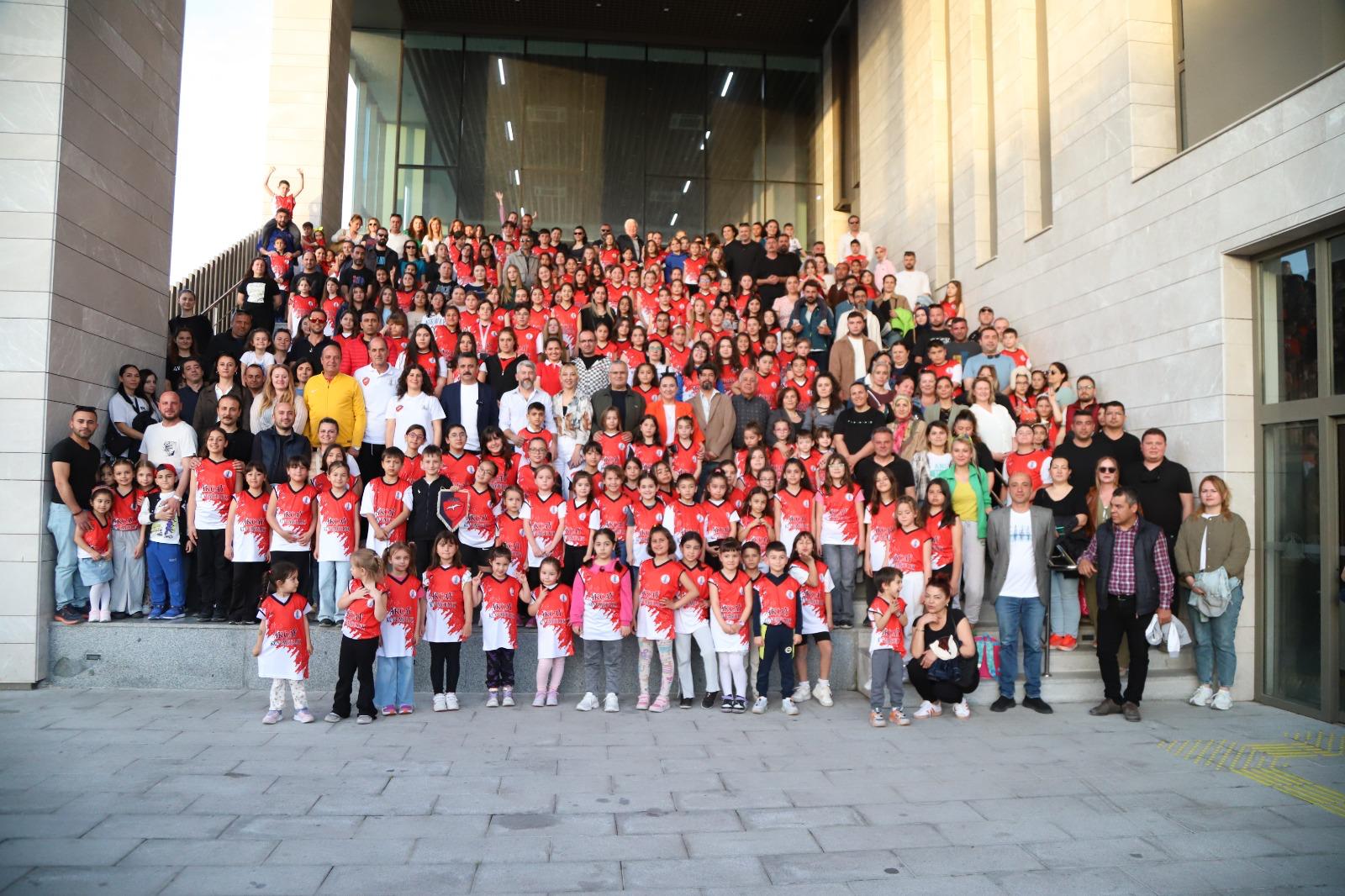 Dikili Belediyesi Voleybol Kursuna Rekor Katılım (4)