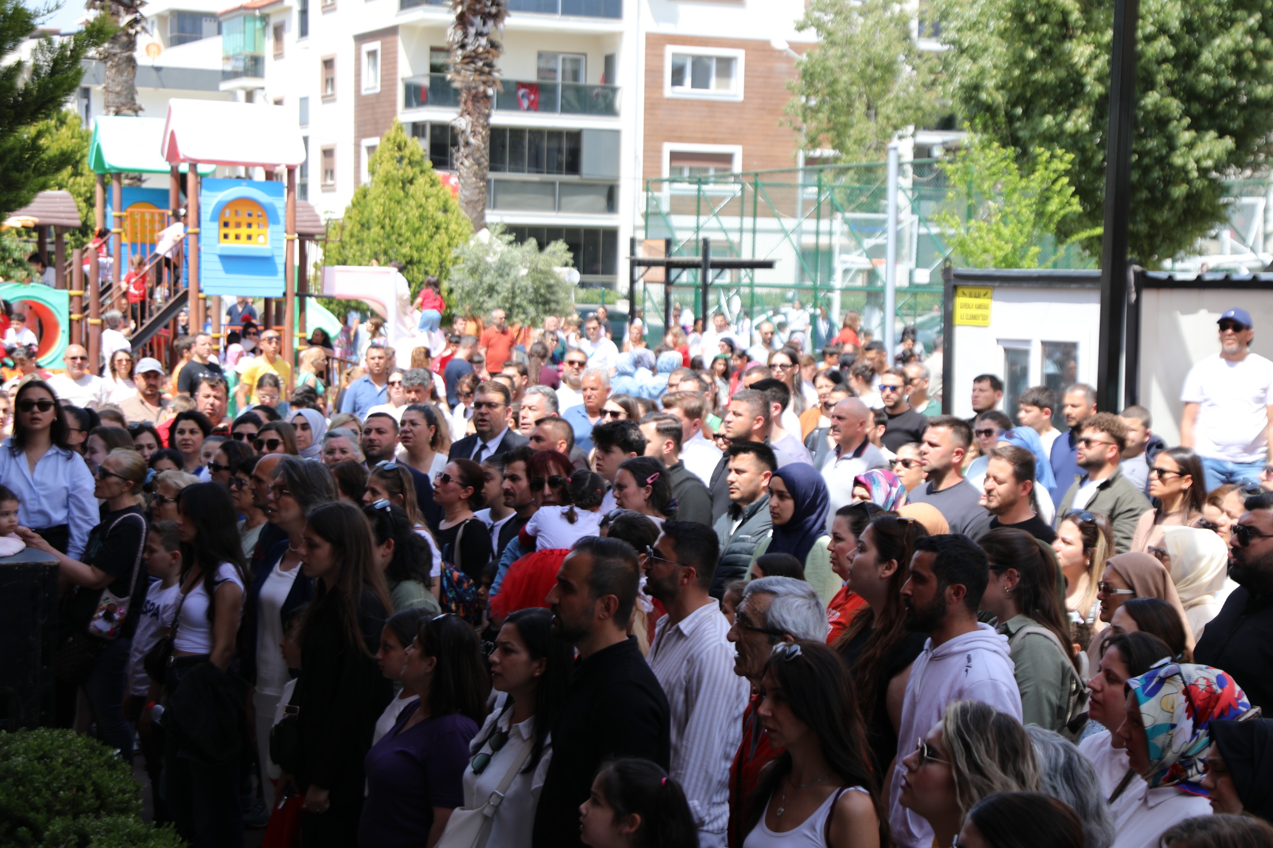 Doğayla Iç Içe Bir Bayram Seferihisar’da Çocuklar Serada Ve Atölyelerde (4)