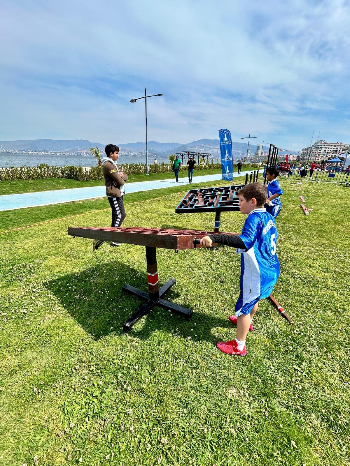 İzmir’de 23 Nisan Kapanışı Hentbol Şenliği Ile Taçlandı 1