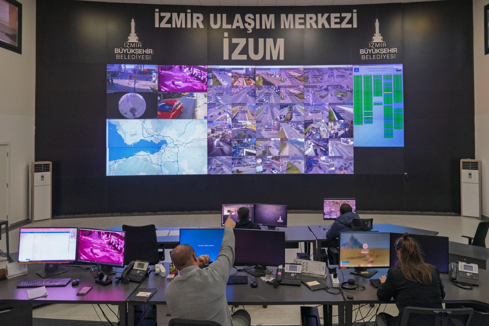 İzmir’de Akıllı Trafik Sistemi 479 Kavşakta Devrede