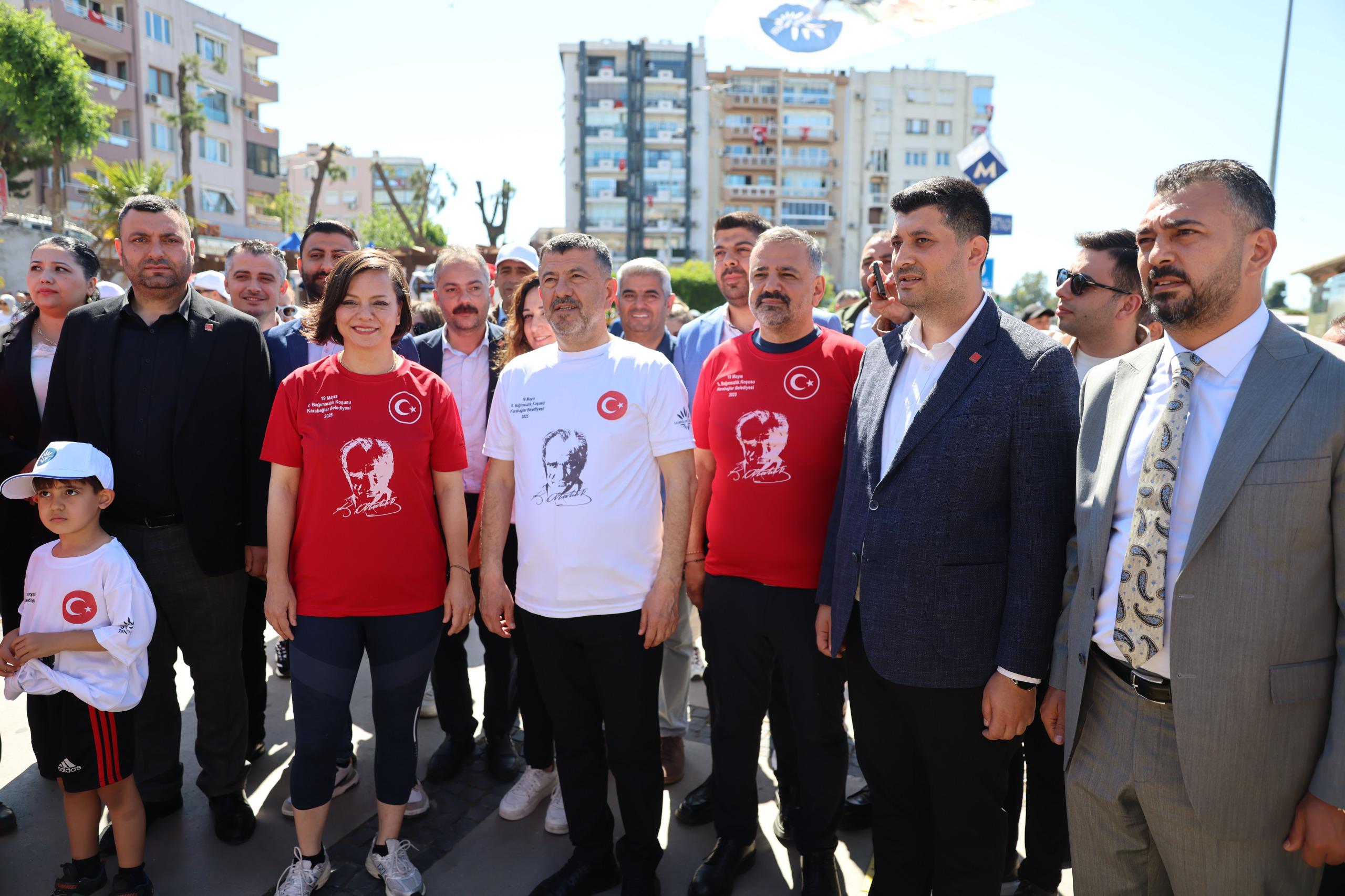 715 Sporcu Karabağlar’da Cumhuriyet Ve Bağımsızlık Için Koştu (3)