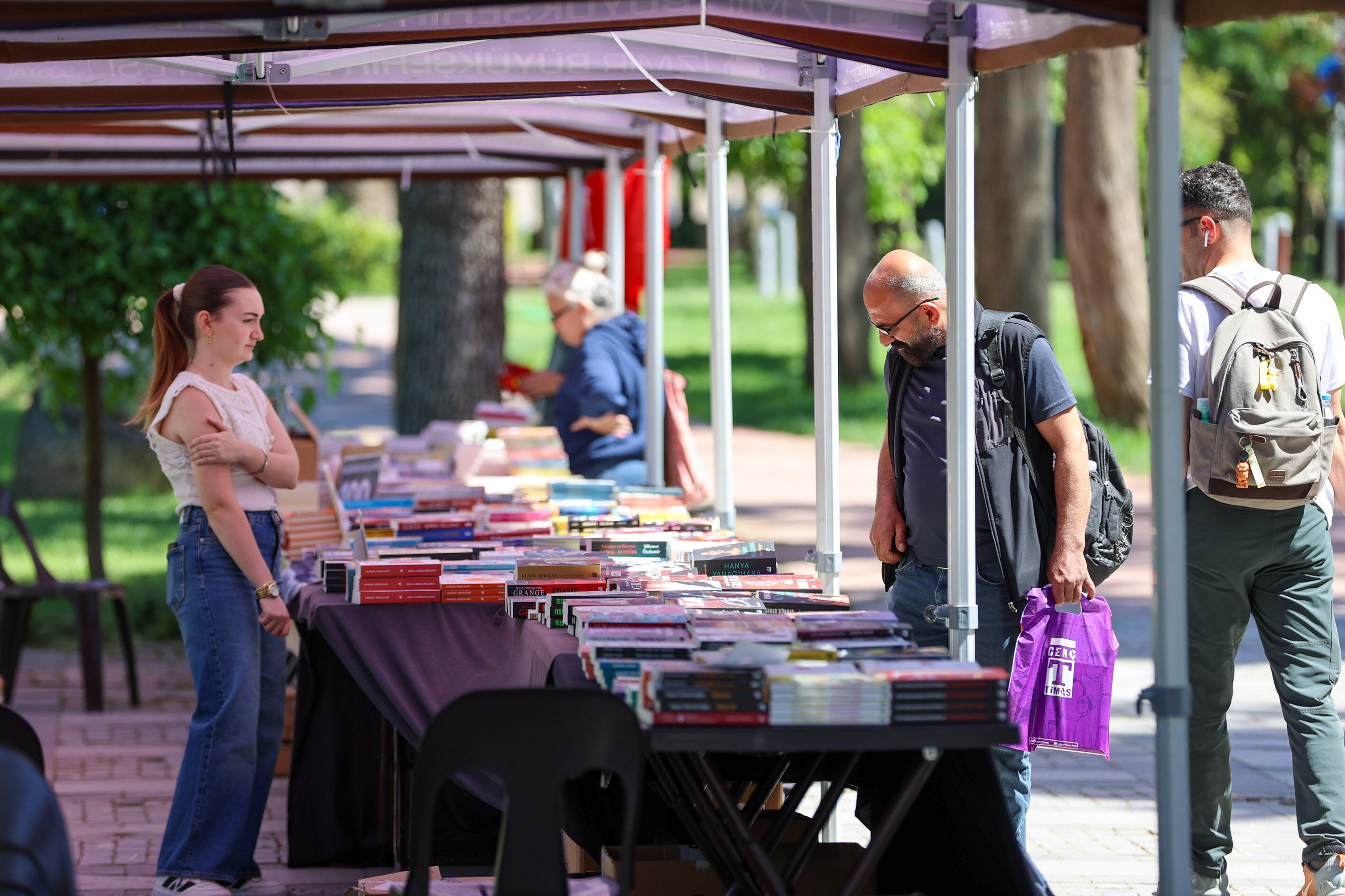 7'Den 70'E Herkes 1. Buca Kitap Günlerini Sevdi (3)