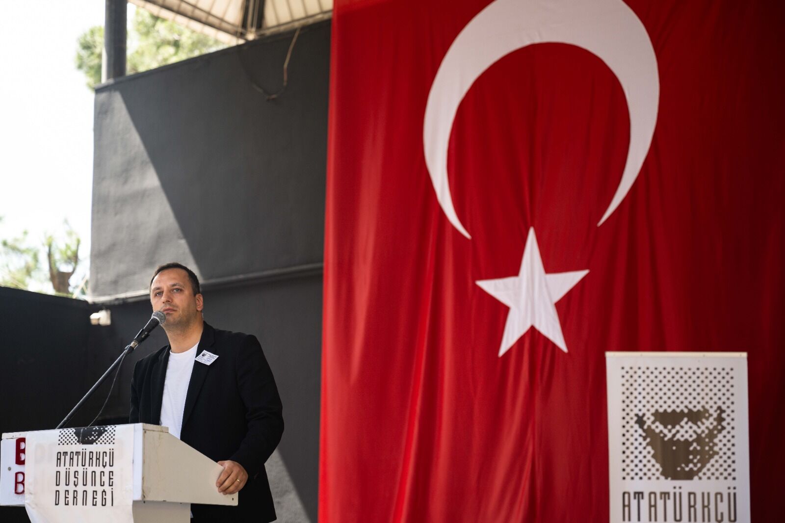 Add Bornova Şubesi 15. Genel Kurulu, Güney Temiz Anısına Yapıldı (2)