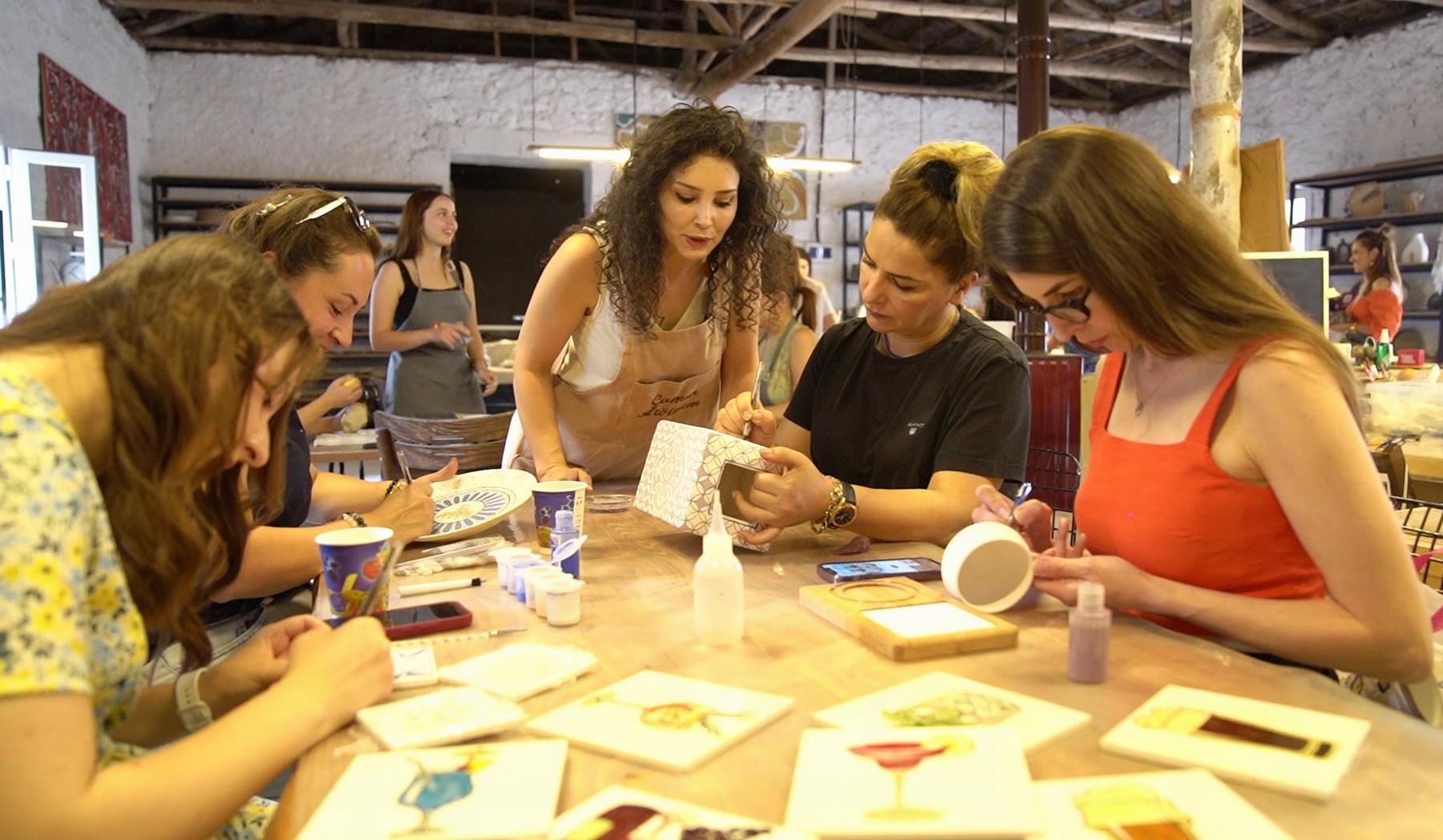 Aliağa’da Eski Fabrika Sanat Çiftliğine Dönüştü (3)