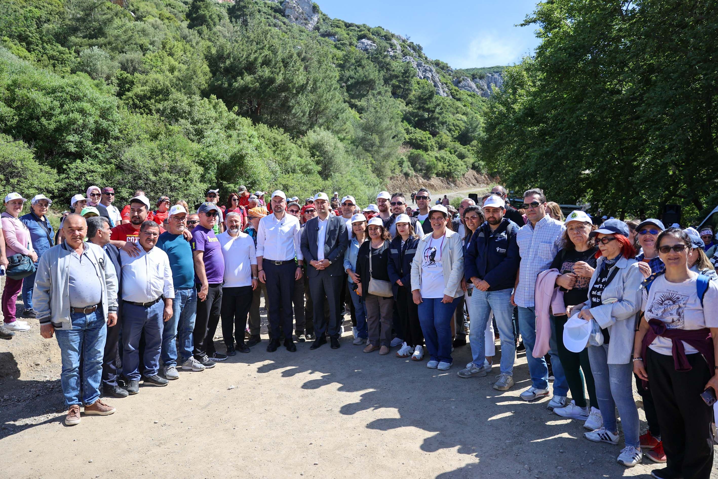 Başkan Duman Ve Başkan Eşki İklim Günü’nde Orman Temizliğine Katıldı (3)