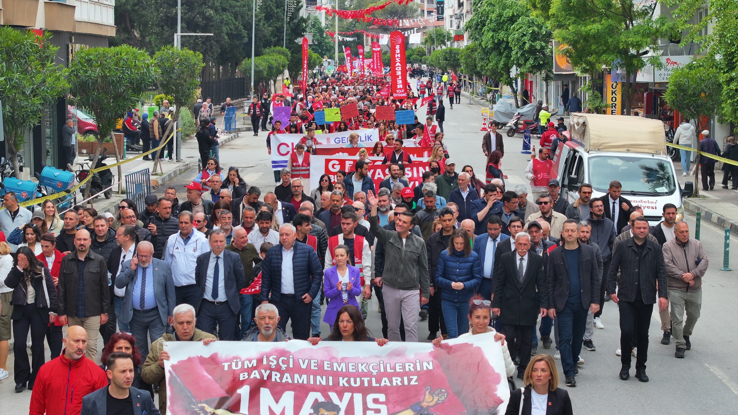 Başkan Ferdi Zeyrek’ten 1 Mayıs Mesajı “İnananlar Kazanacak” (5)