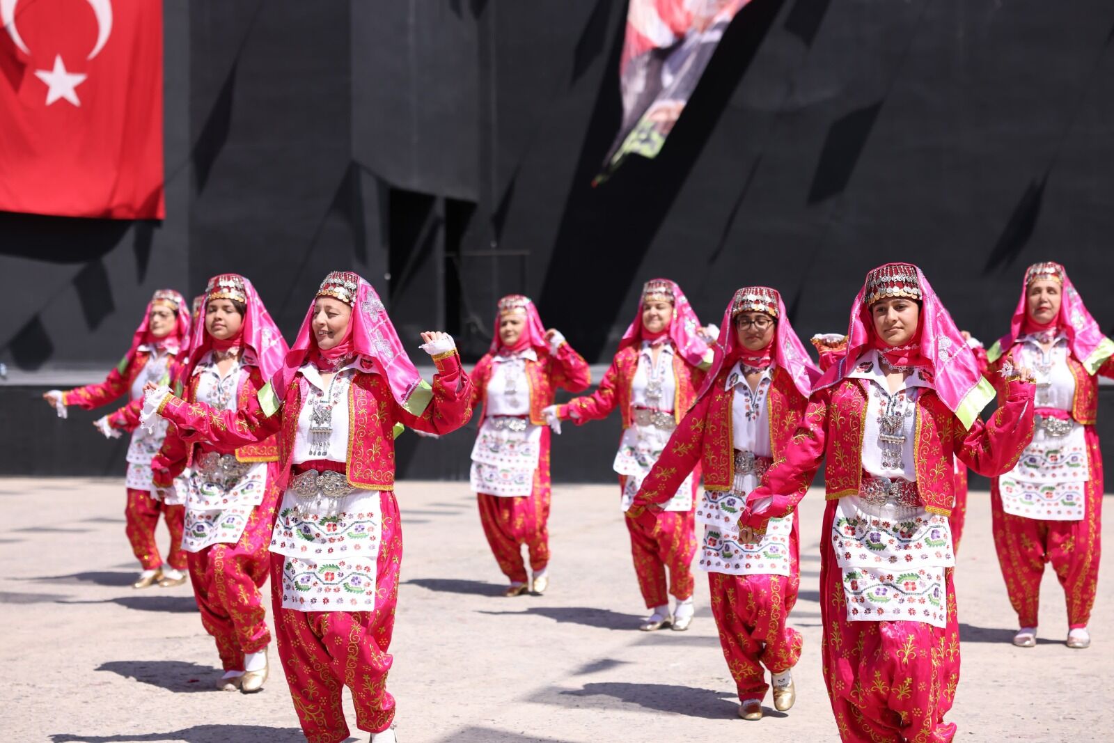 Başkan Lâl Denizli Gençlere Seslendi “Biz Size Güveniyoruz” (2)