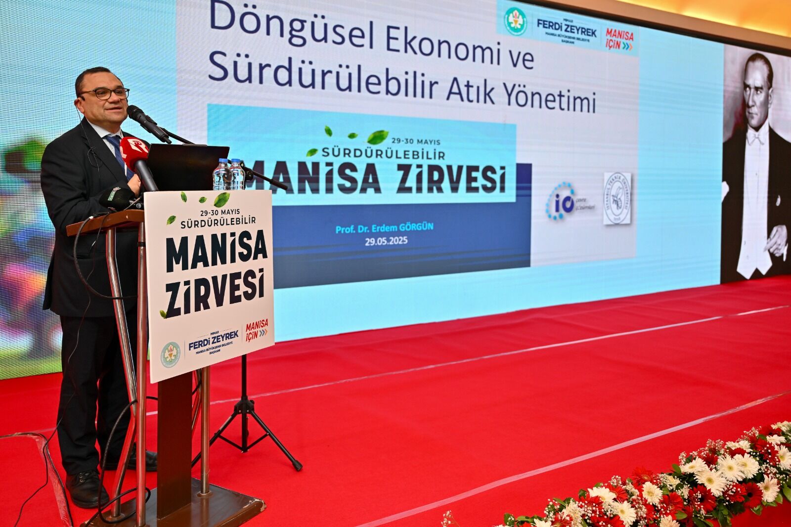 Başkan Zeyrek “Sürdürülebilir Manisa Zirvesi, Geleceğimizin Yol Haritası Olacak” (3)