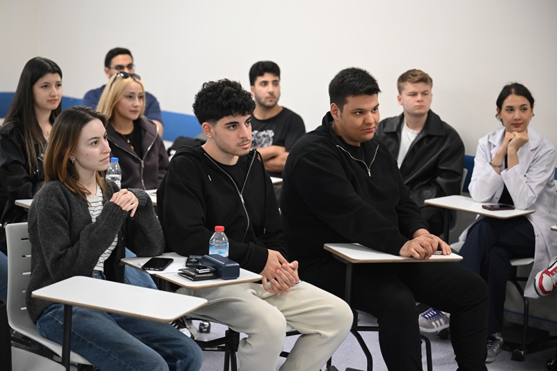 Bornova'dan Genç Mühendislere Enerji Ve Iklim Eğitimi