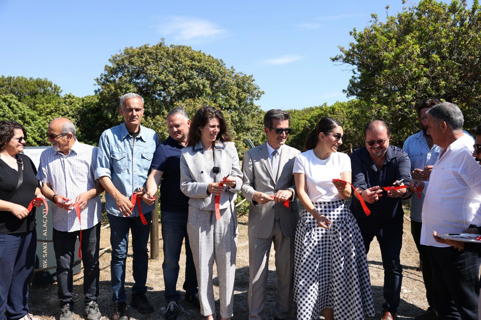 Çeşme’de 'Park Sakız Alaçatı & Sakız Yolculuğu Sergi Salonu' Açıldı! (3)