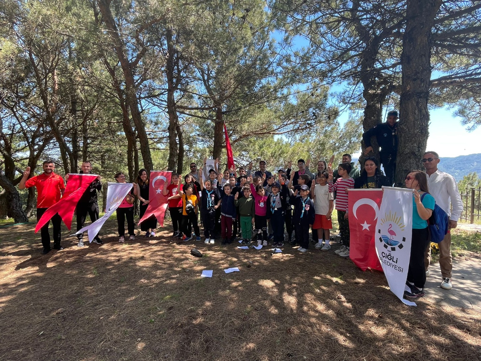 Çiğli’de Gençler Doğayla Buluşuyor İzci Eğitimi Başladı (1)