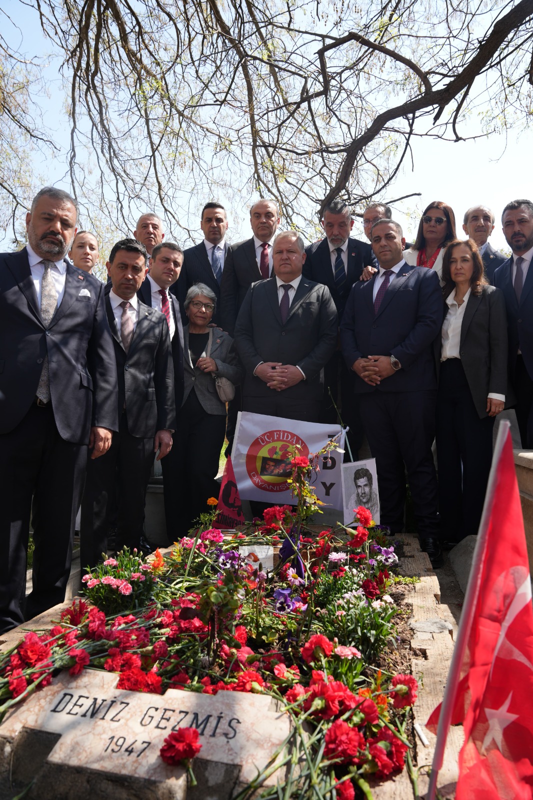 Deniz Gezmiş Ve Yol Arkadaşları Bayraklı’da Anıldı (1)