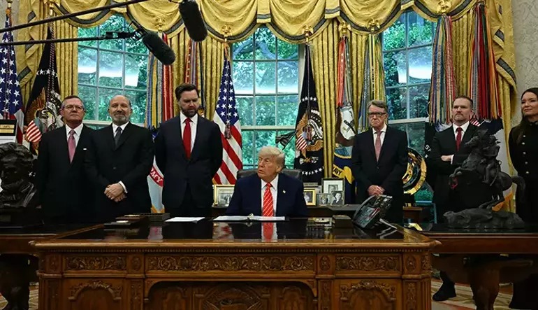 Donald Trump İngiltere Ile Çığır Açan Bir Anlaşmaya Vardık (1)