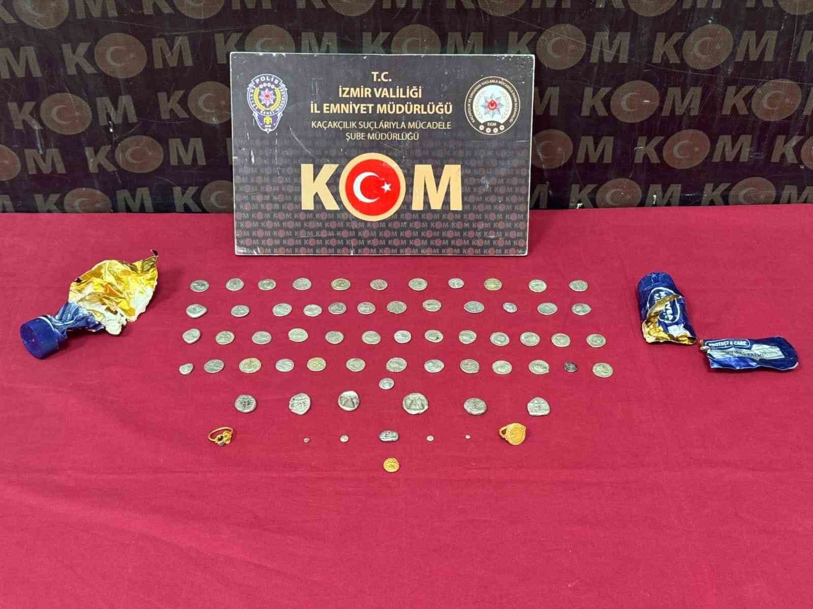 İzmir’de 20 Milyonluk Tarihi Eser Operasyonu1 5 Gözaltı