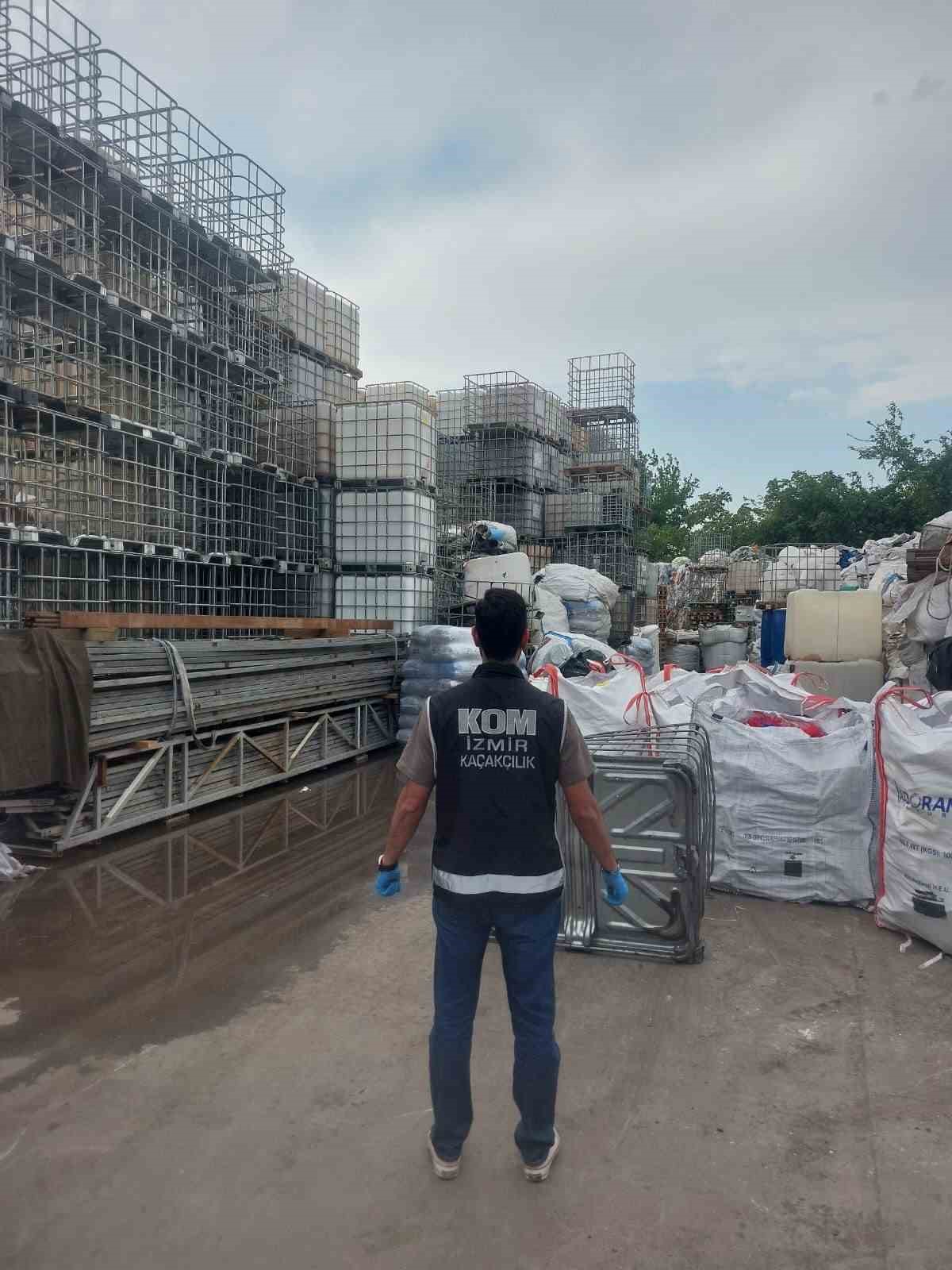 İzmir’de 42 Milyon Tl’lik Kaçak Yedek Parça Ve Akaryakıt Ele Geçirildi 1