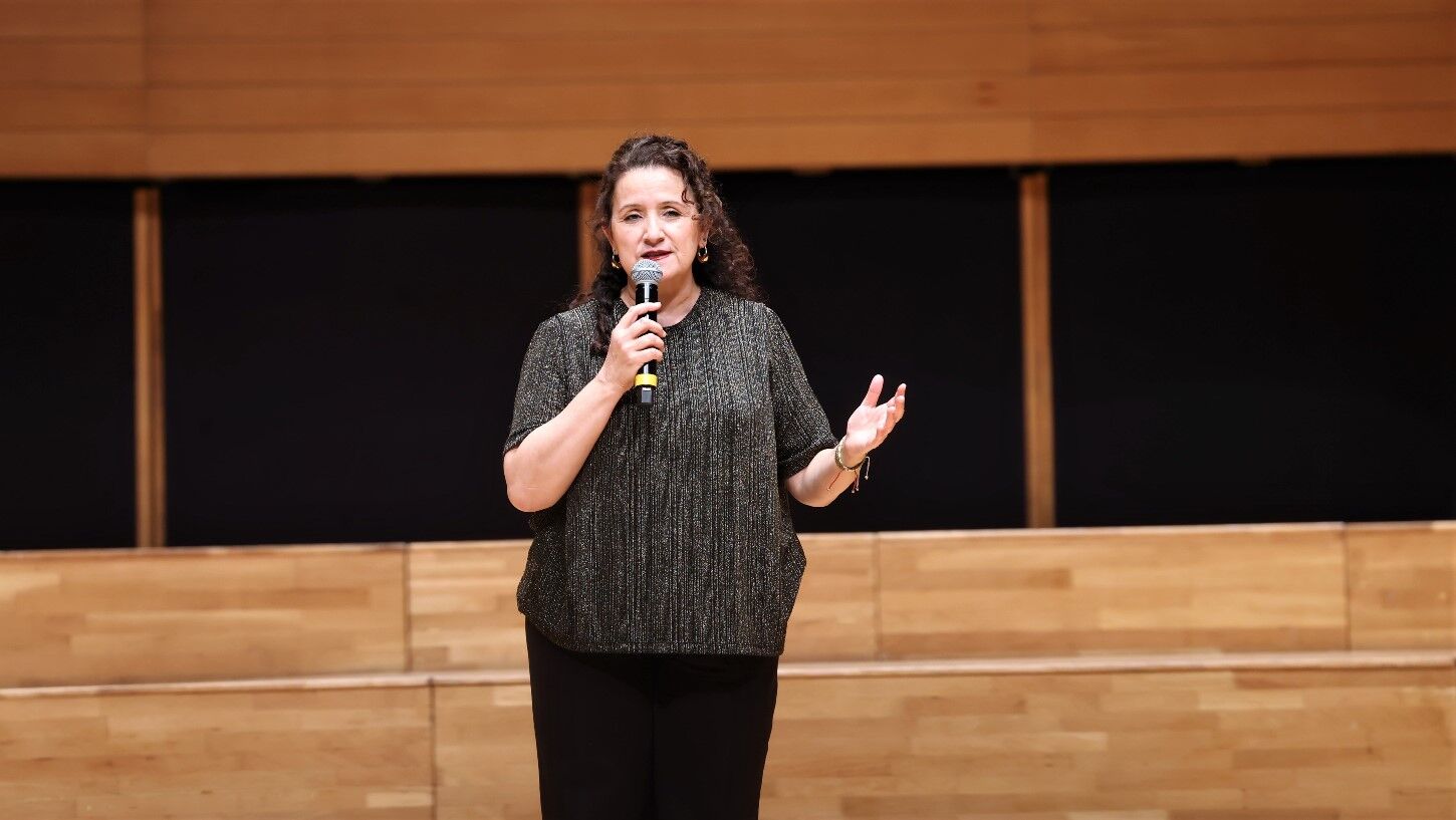 İzmir'de Çoksesli Korolar Festivali 3 Bin Koristle Sona Erdi4