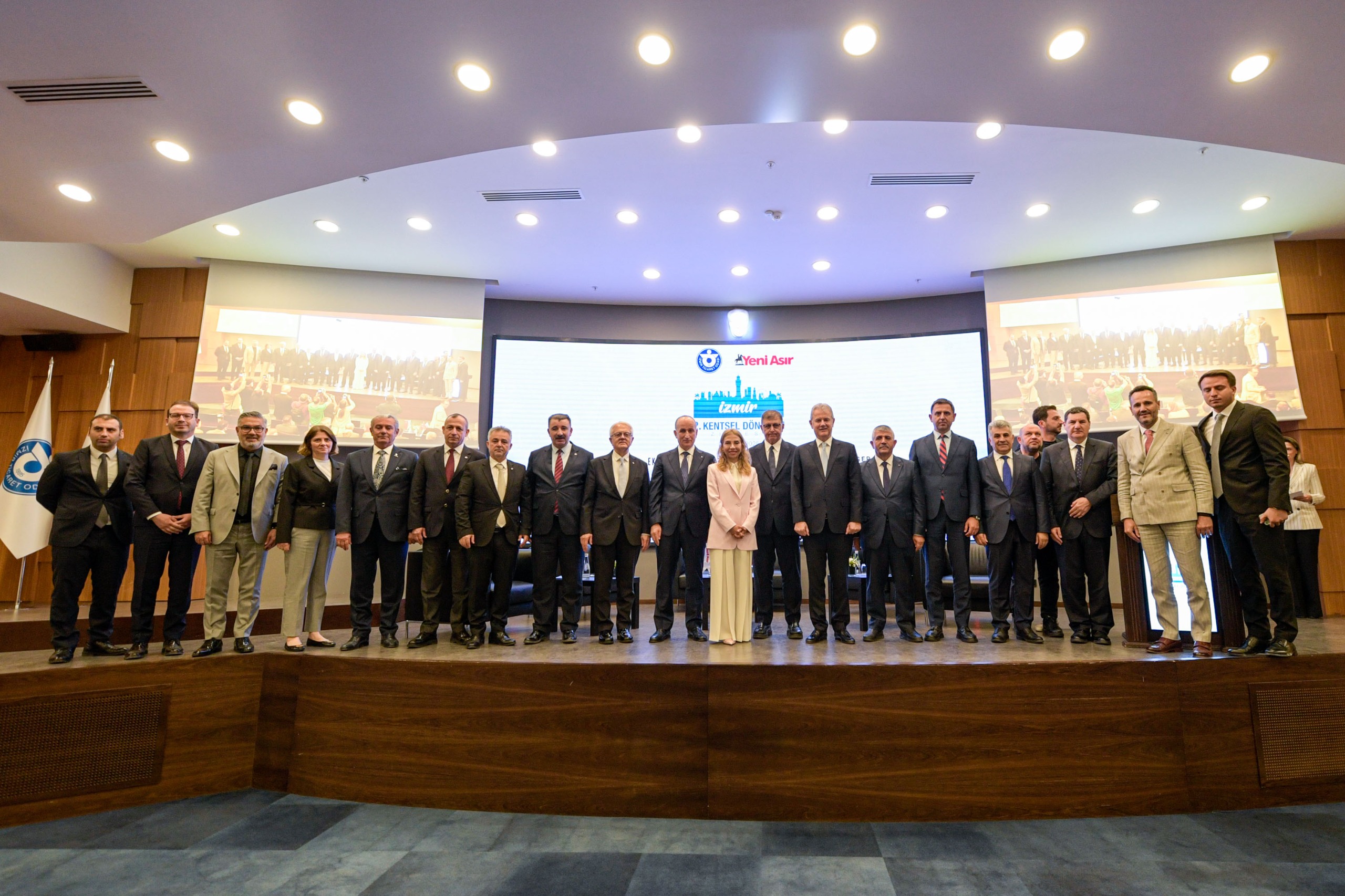 İzmir’de Kentsel Dönüşüm Için Başkan Tugay’dan 6 Maddelik Çözüm Önerisi 1