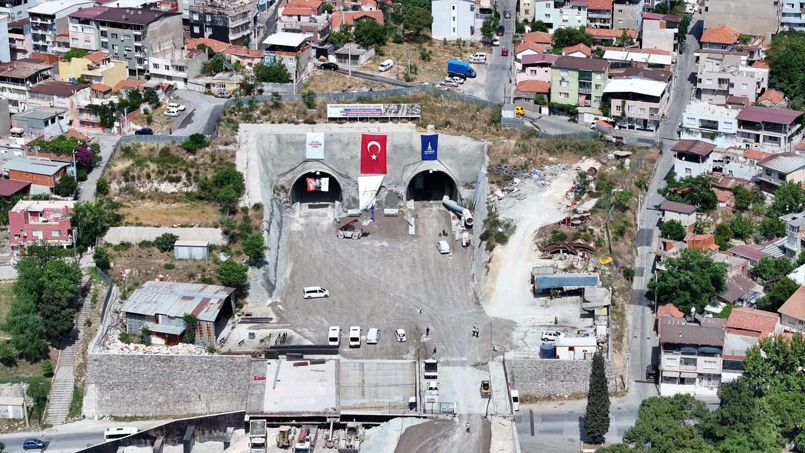 İzmir'in Tarihi Projesinde Geri Sayım1 Onat Tüneli’nde Işık Göründü