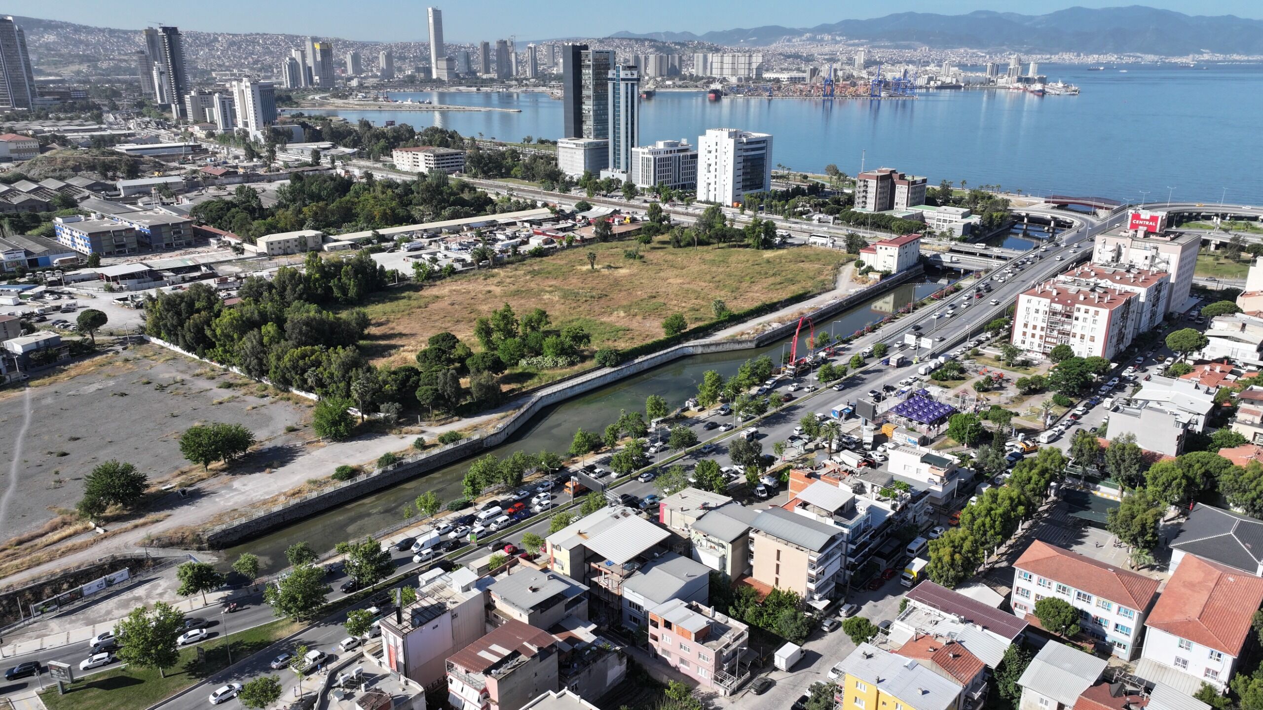İzsu’dan Bayraklı’ya 80 Milyon Liralık Yağmur Suyu Yatırımı1