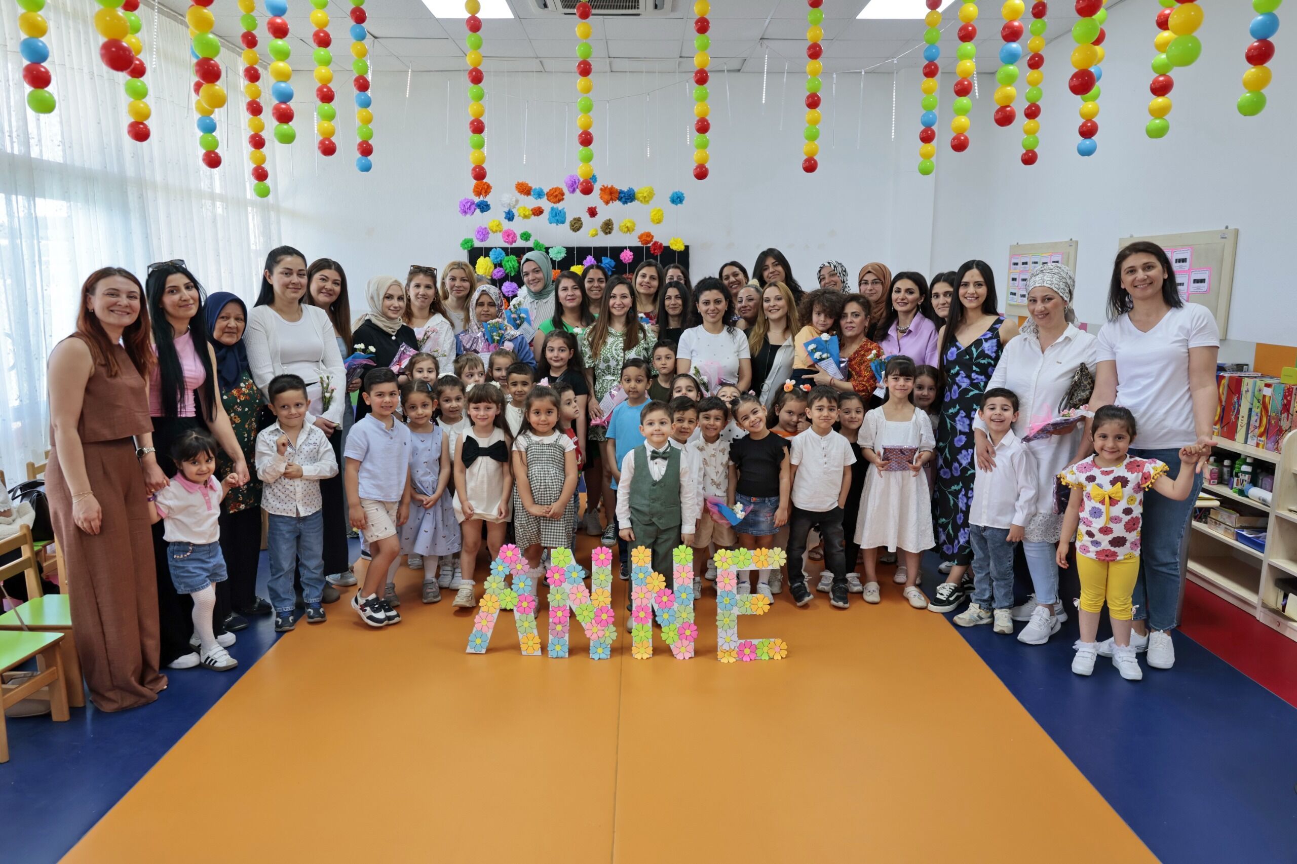 ‘Mutlu Çocuklar’dan Annelerine Duygusal Sürpriz (2)