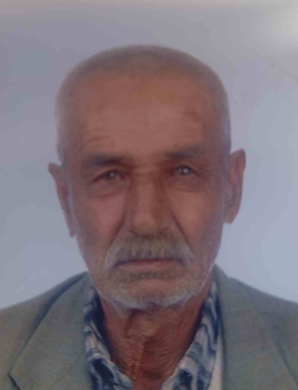 Ödemiş’te Feci Kaza1 Otomobil Ile Çarpışan Traktör Ikiye Bölündü!
