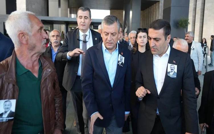 Özgür Özel’e Saldıran Selçuk Tengioğlu Mahkemeye Sevk Edildi