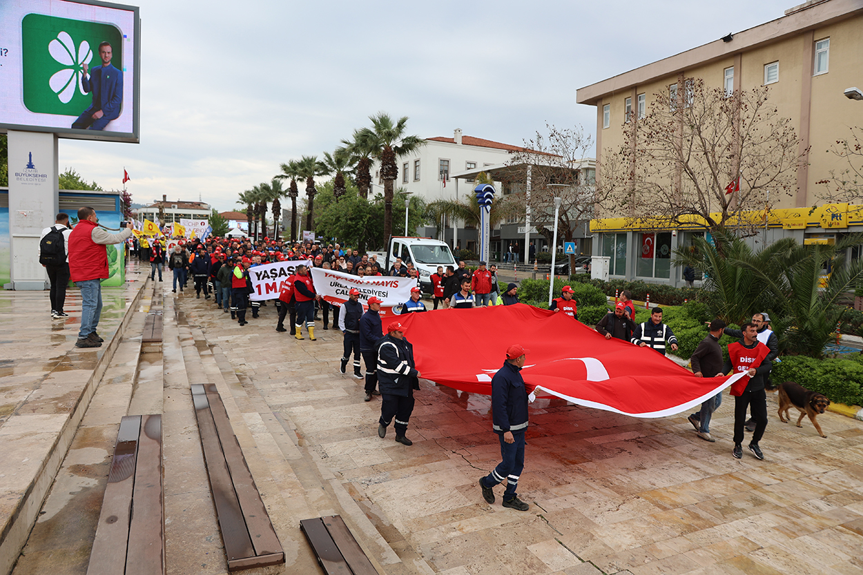 Urla Belediyesi’nden Khk’lı Işçilere 1 Mayıs Müjdesi (4)