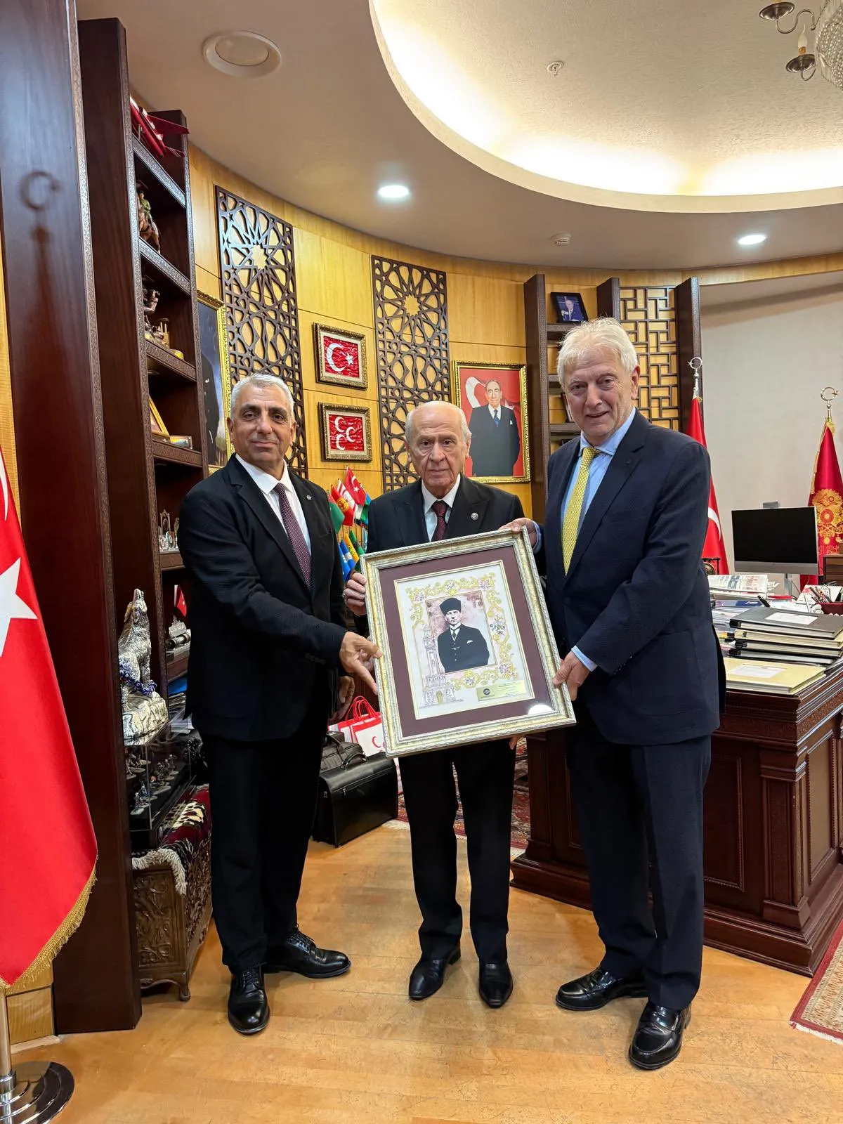 Ebso Bahceli Izmir Daveti