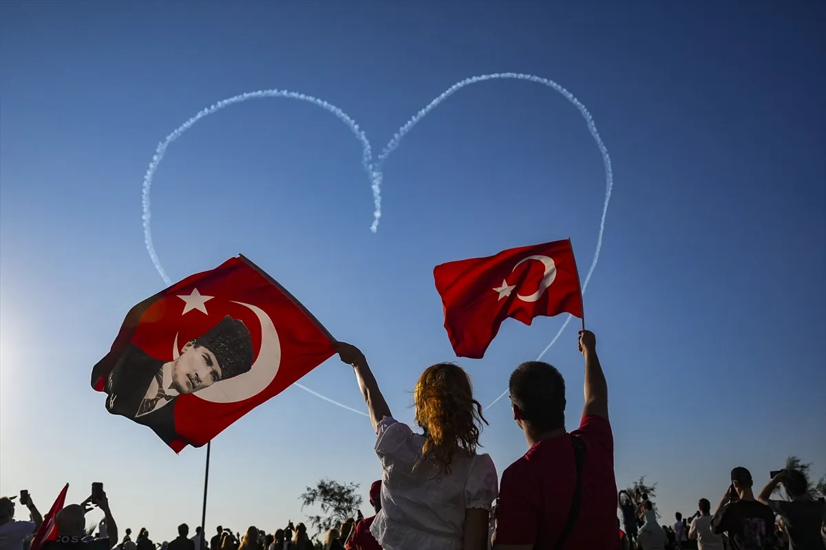 Izmir 9 Eylul Turk Yildizlari Soloturk 5