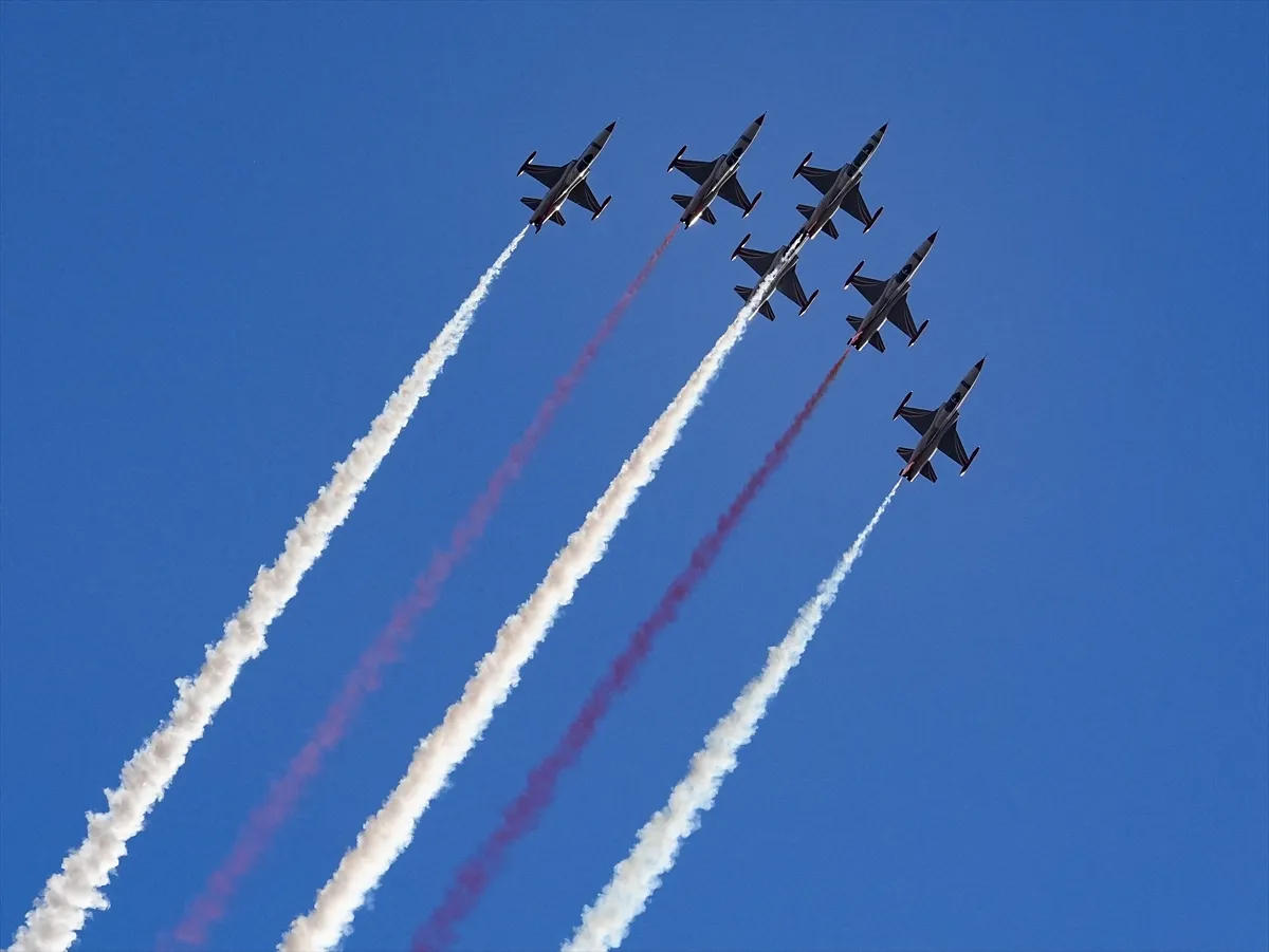 Izmir 9 Eylul Turk Yildizlari Soloturk 7